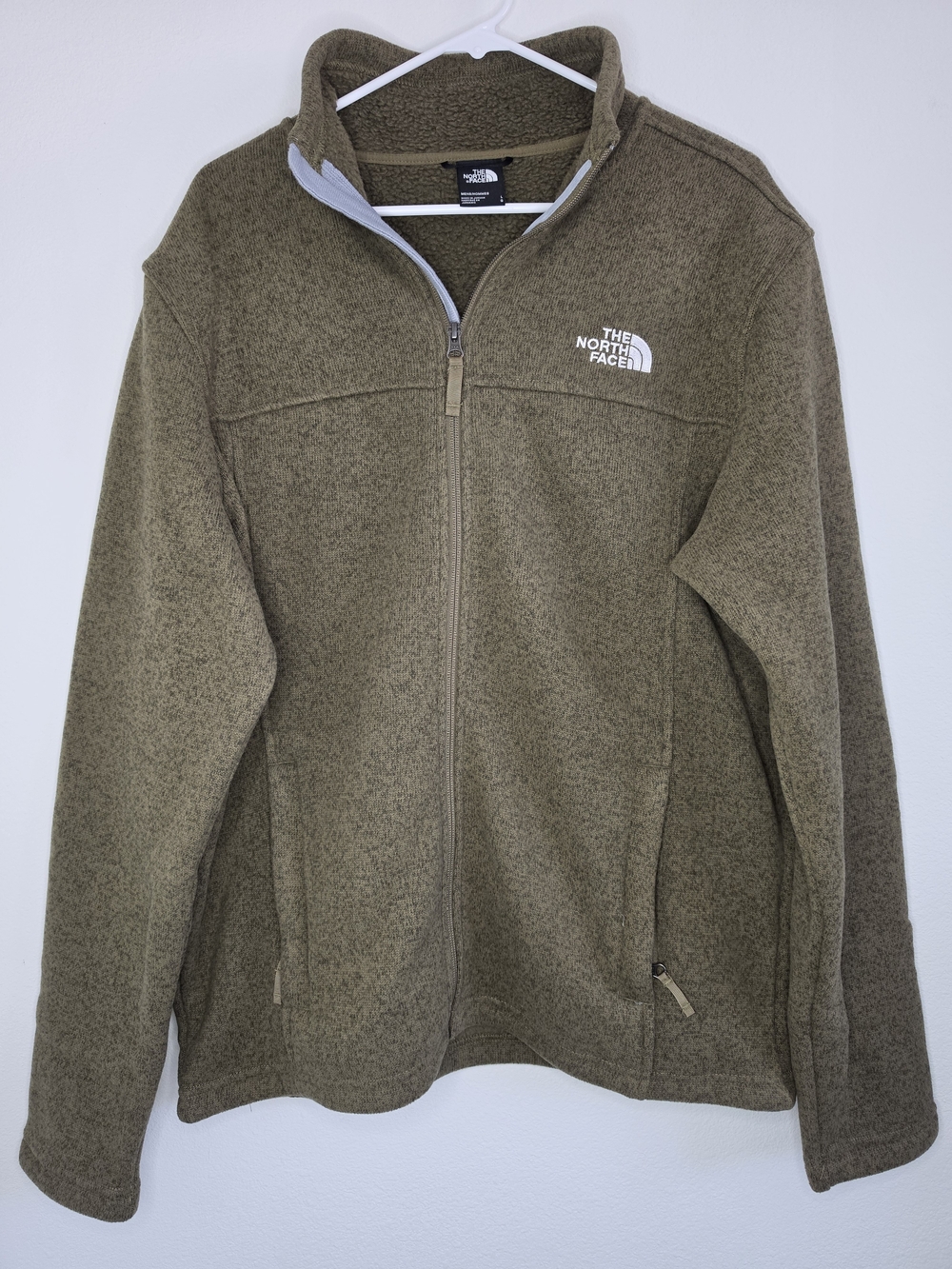 The North Face Men's LargeOlive Green Full-Zip Fleece Jacket. NWOT